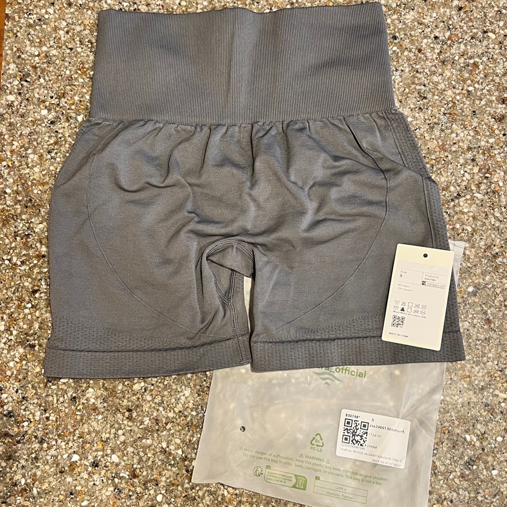 HALARA Gray Women's High-Waisted Shorts